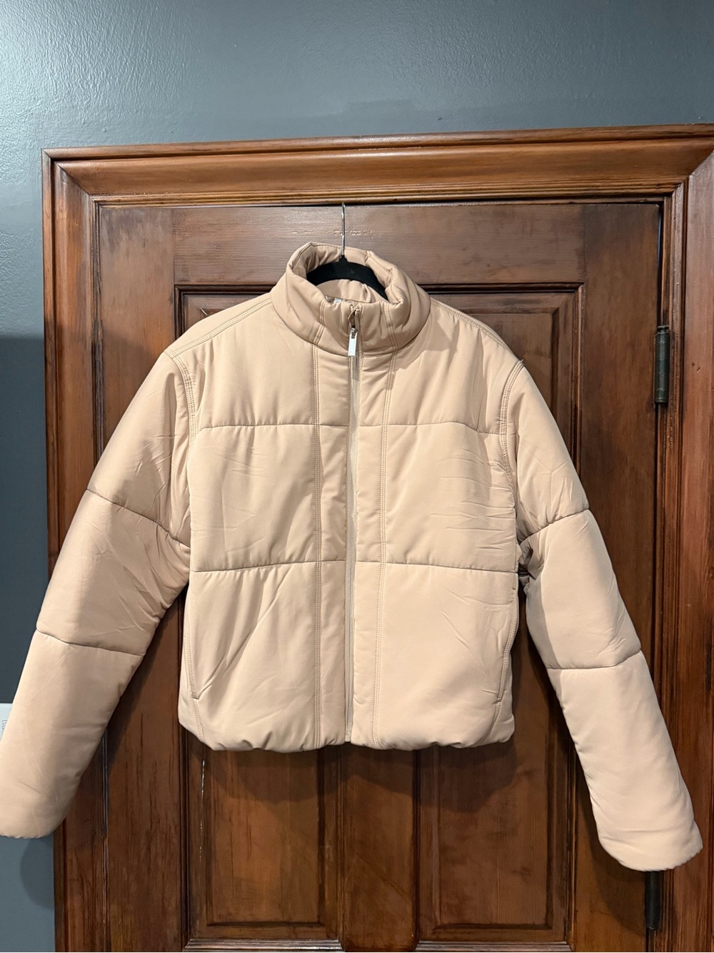Travis Mathew Cream Quilted Puffer Jacket